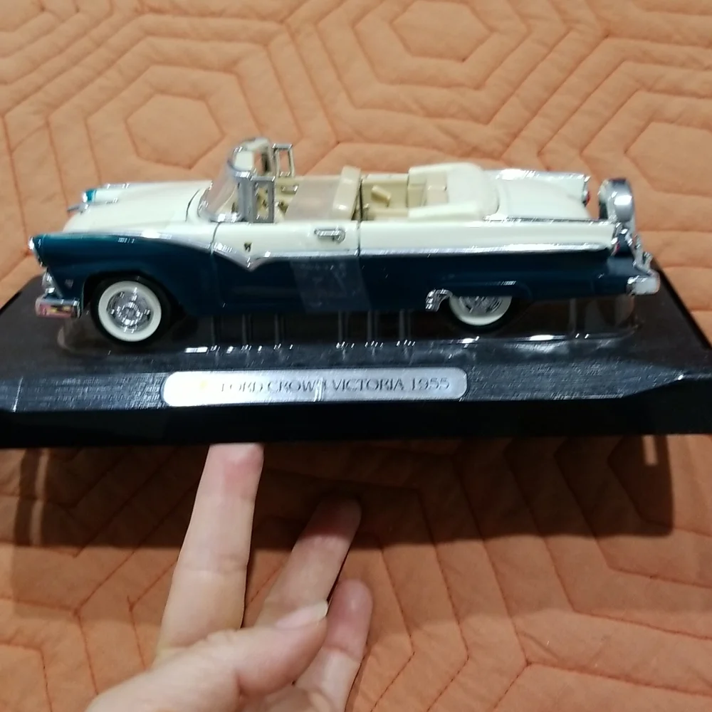 Collection car - Picture 3 of 5